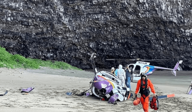 VIDEO: arriesgada maniobra de un piloto salvó la vida de todos a bordo cuando su helicóptero cayó en Hawái