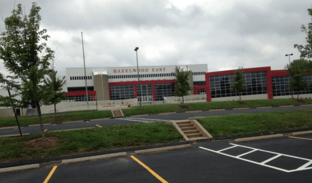 Pelea entre estudiantes de secundaria en Misuri dejó una víctima en estado crítico con trauma cerebral