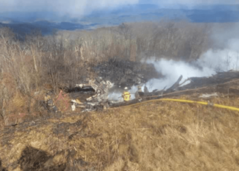 Al menos cuatro muertos dejó el accidente de una avioneta privada en Virginia, EEUU