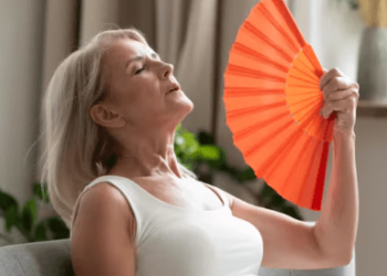 Qué le pasa al cerebro cuando llega la menopausia: ¿es verdad que crece el riesgo de Alzheimer?