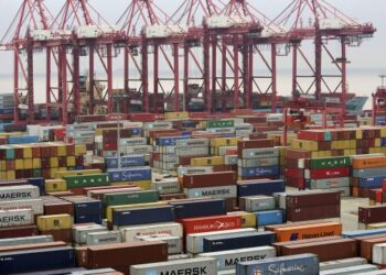 Las exportaciones chinas crecen con fuerza en enero y febrero de 2024