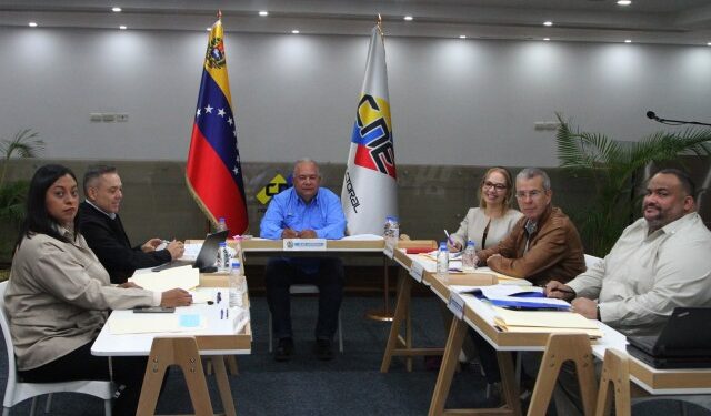 CNE se declaró en “sesión permanente” para atender propuesta electoral del chavismo