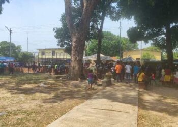 Al menos 20 dólares en pasaje gastaría un joven de Guachara para inscribirse en el CNE de San Fernando de Apure