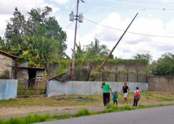 En la Escuela Cecilio Acosta de Maturín falta de todo y para colmo los docentes son maltratados por la directora