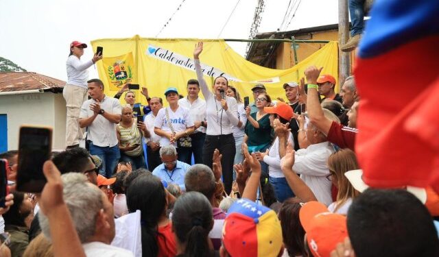 María Corina Machado pidió desde Mérida “serenidad y firmeza” tras anuncio de la fecha electoral