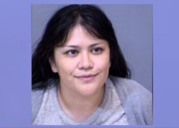 Tras las rejas quedó una latina que atentó contra caravana de Kamala Harris en Phoenix