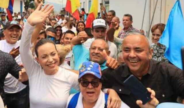 “There is no substitute, we will soon be here as president”: María Corina Machado in Altamira de Cáceres in Barinas