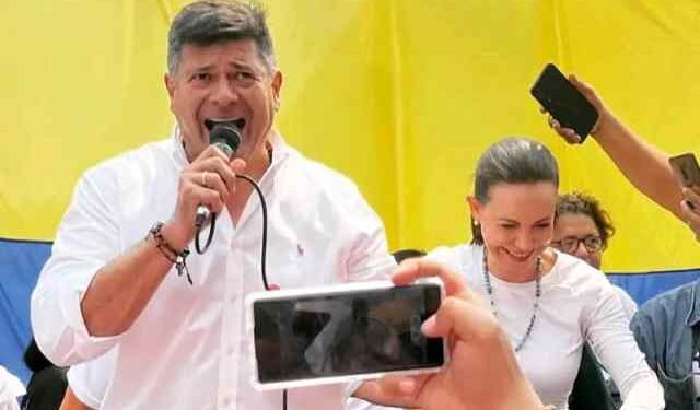 “En Barinas está cantada la derrota de Maduro”: Freddy Superlano durante gira con María Corina Machado