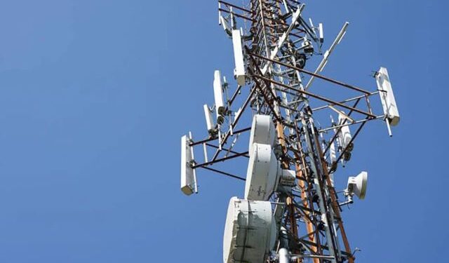 Empresas de telefonía móvil prestan pésimo servicio en Ciudad Bolívar… y los comerciantes no hallan qué hacer