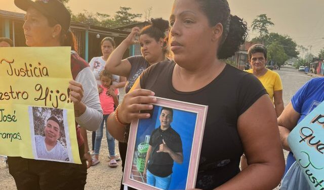 Familiares de joven que murió tras ser chocado por un militar en Táchira piden justicia (VIDEO)