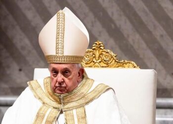 El papa Francisco aseguró que hay mucho que hacer para que “se reconozca realmente la igualdad de las mujeres”