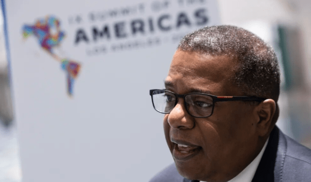 Nichols instó a países latinoamericanos a presionar a Maduro para que cumpla con elecciones libres