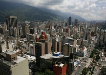 Morosidad en condominios venezolanos aumentó de 5 al 40% en los últimos tres años