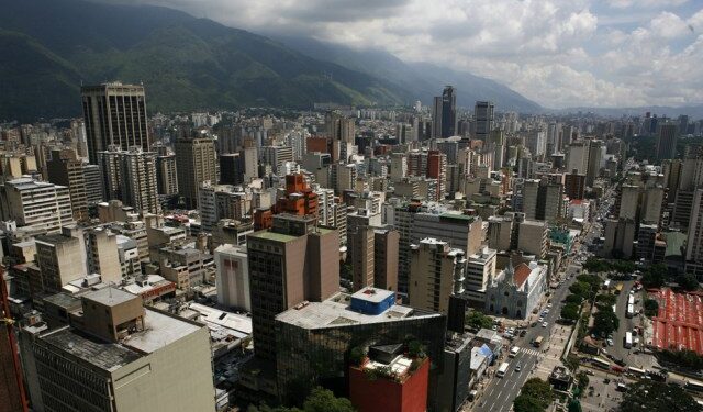 Morosidad en condominios venezolanos aumentó de 5 al 40% en los últimos tres años