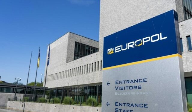 Europol retrata el crimen organizado en suelo europeo: asesinatos, torturas y explosiones