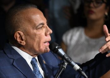 Venezuela: Manuel Rosales dispuesto a entregar su lugar al candidato opositor que supere “las trabas” del gobierno