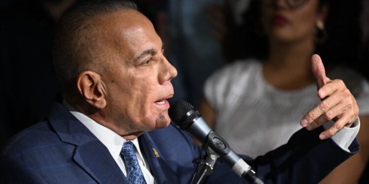 Venezuela: Manuel Rosales dispuesto a entregar su lugar al candidato opositor que supere “las trabas” del gobierno