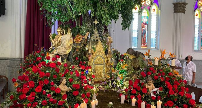 Recorrido de los 7 templos: Feligrés desde la Basílica El Cristo en Barquisimeto.[VIDEO]