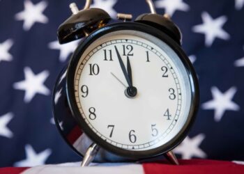 Ajustar de nuevo el reloj: ¿Cuándo empieza el horario de verano en Florida?