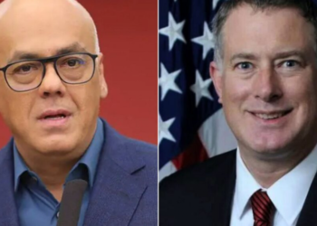 Bloomberg: EE.UU. y Venezuela se reúnen en secreto en México, ante fecha límite sobre sanciones.