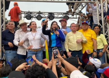 Nora Bracho: El Zulia tiene el compromiso de decidir las elecciones del 28 de julio