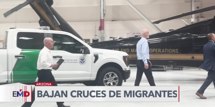 Cruces fronterizos irregulares caen 40 % en EEUU