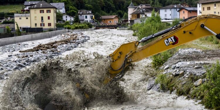Tres desaparecidos en medio de tormentas en Suiza