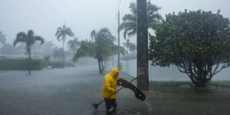 Las nuevas medidas de asilo para migrantes en las fronteras de EEUU llegan a un tribunal a través de una demanda de derechos civiles.