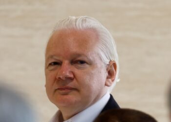 Julian Assange se declara culpable a cambio de su libertad