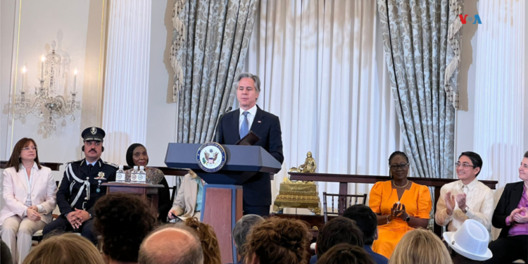 Antony Blinken recibe al ministro israelí de Defensa, Yoav Gallant, ante una inminente expansión del conflicto en Oriente Medio.