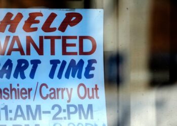 Las solicitudes semanales de subsidio de desempleo en EEUU tocan máximo de 10 meses