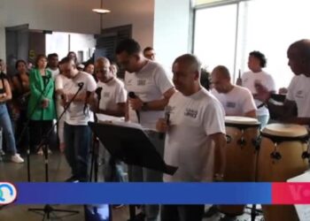 Orquesta de la Cárcel Bellavista da su primer concierto durante unas horas de libertad