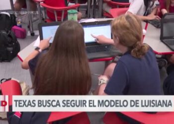 Ley que ordena a escuelas publicar los Diez Mandamientos genera polémica en Luisiana