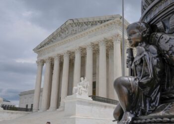 Corte Suprema de EEUU rechaza acuerdo sobre opioides con Purdue Pharma, fabricante de OxyContin