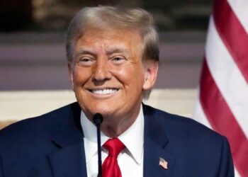 Tribunal de Nueva York se niega a escuchar apelación de Trump contra orden mordaza