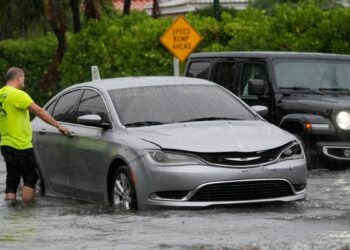 Florida: Temporada de huracanes de 2024 comienza con un diluvio