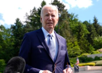 Joe Biden anunciará una medida inmigratoria que favorece a cónyuges de ciudadanos estadounidenses con un camino hacia la ciudadanía.