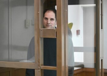 Periodista estadounidense encarcelado en Rusia será juzgado a puerta cerrada