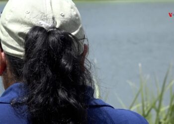 “Tenemos derecho a regularizarnos, llevamos muchos años en la sombra”