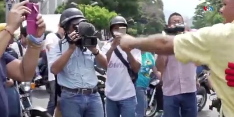 Venezuela conmemora el Día del Periodista este 27 de junio