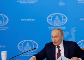 Afirmaciones falsas y engañosas de Putin sobre Ucrania enmascaradas en sus condiciones de paz