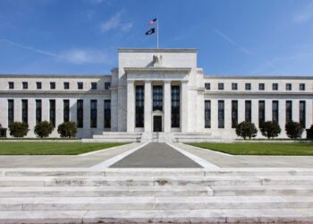 En la frontera sur, el nuevo decreto migratorio anunciado por Estados Unidos ha generado reacciones de asociaciones civiles proinmigrantes.