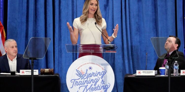 Comité Nacional Republicano emprende iniciativa a gran escala para supervisar las elecciones de EEUU