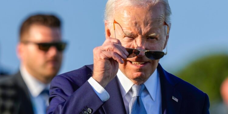 Biden celebrará aniversario de DACA mientras su gobierno prepara nuevos beneficios para inmigrantes