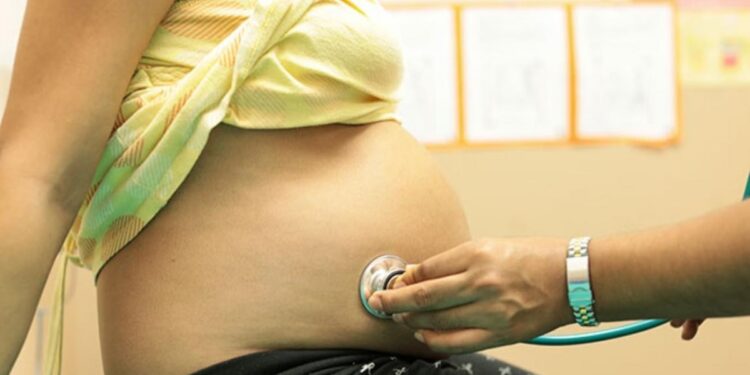 Las madres en Nueva York que regresen a trabajar luego de dar a luz tendrán derecho a  descanso remunerado para extraerse leche materna.