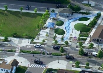 tiroteo en suburbio de Detroit deja 9 heridos, incluyendo dos niños