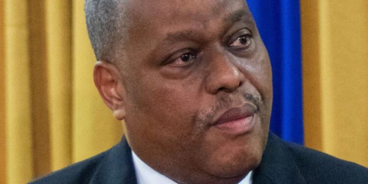 Nuevo primer ministro de Haití toma posesión