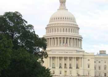 Legisladores de EEUU presentan resolución que exige elecciones libres en Venezuela