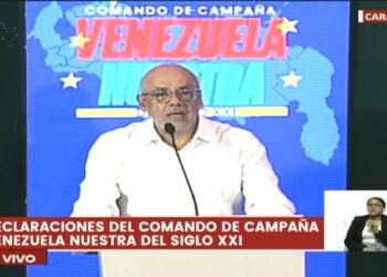 Jorge Rodríguez denuncia que la oposición está preparando una estructura para la violencia desde la embajada argentina en Caracas