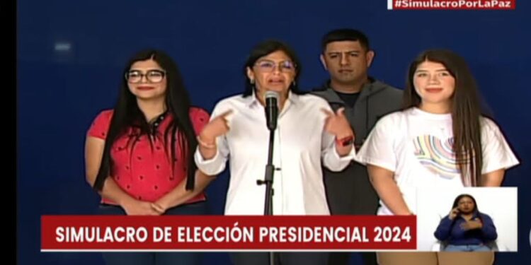 Delcy Rodríguez: Cada espacio para ejercer la votación se convierte en un acto de fiesta y de felicidad